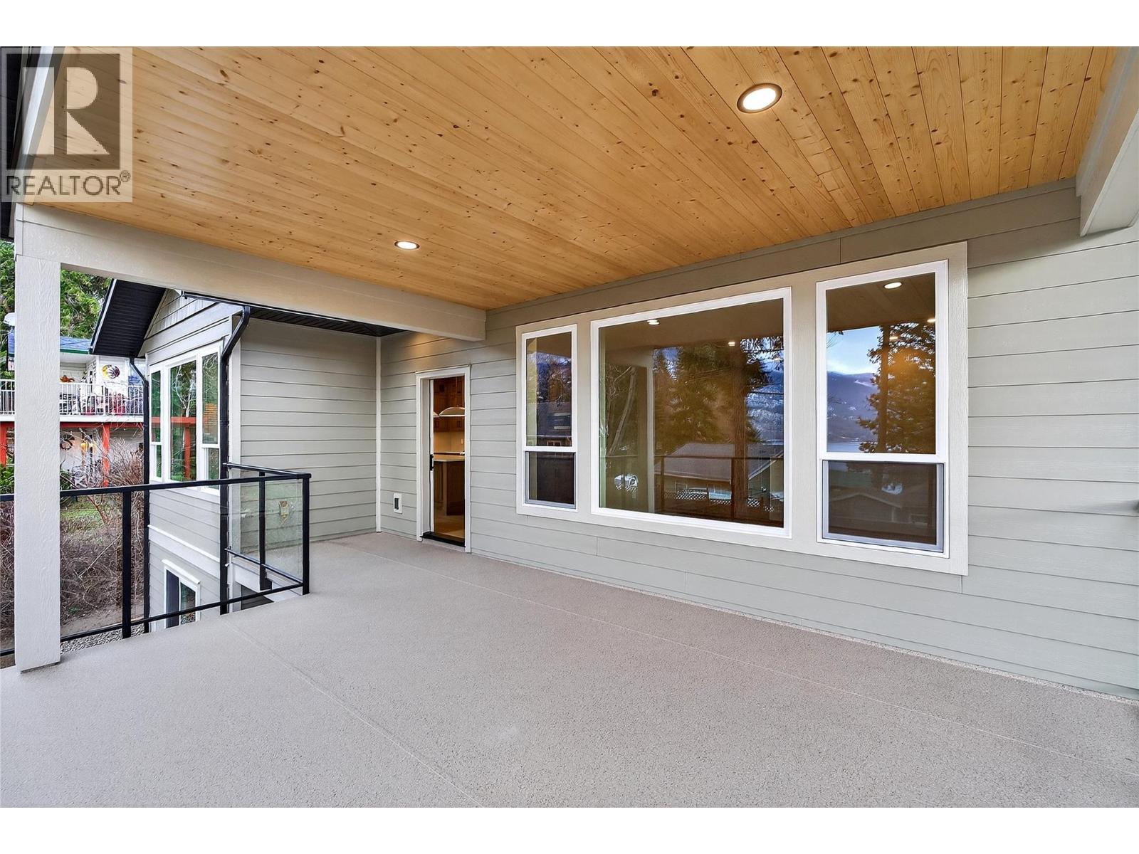 3682 Braelyn Road, Tappen, British Columbia  V0E 2X1 - Photo 21 - 10372028