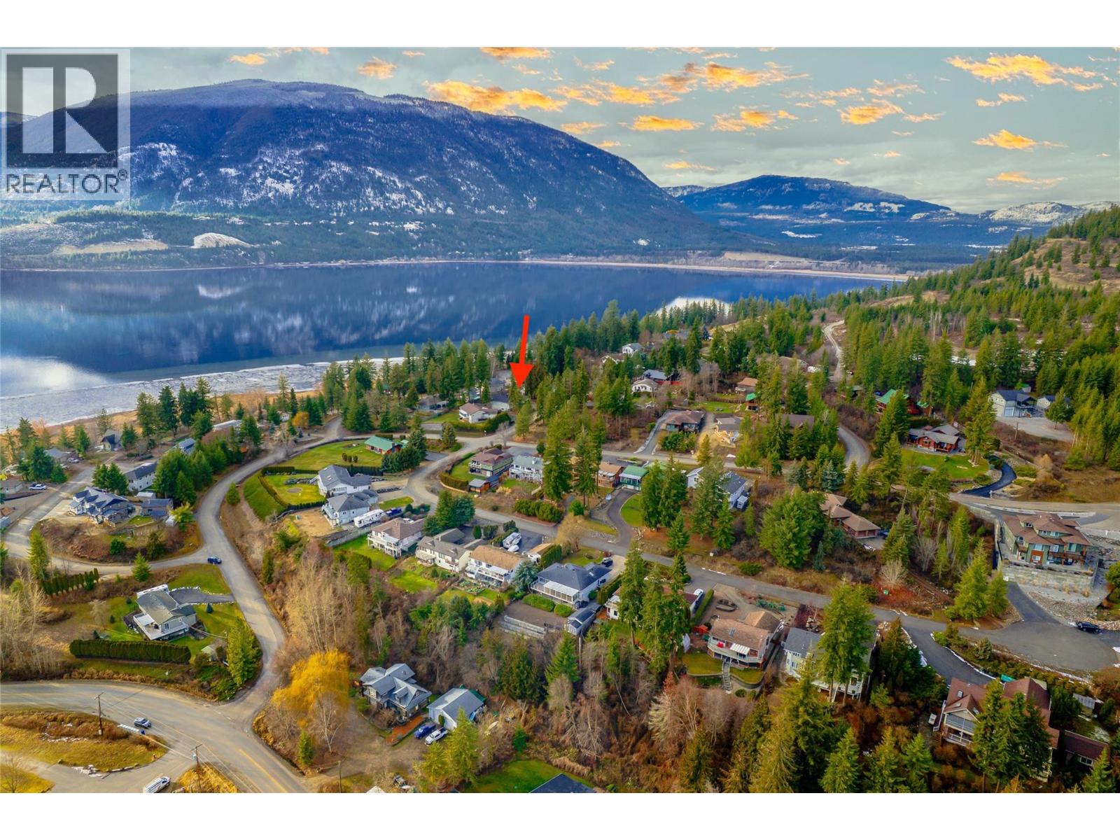 3682 Braelyn Road, Tappen, British Columbia  V0E 2X1 - Photo 47 - 10372028