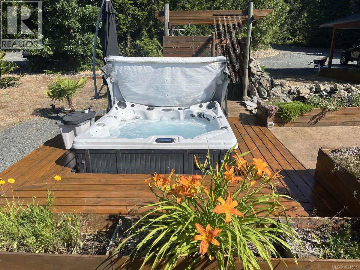 1680 Peligren Pl, Qualicum Beach, British Columbia  V9K 2S3 - Photo 35 - 1024595