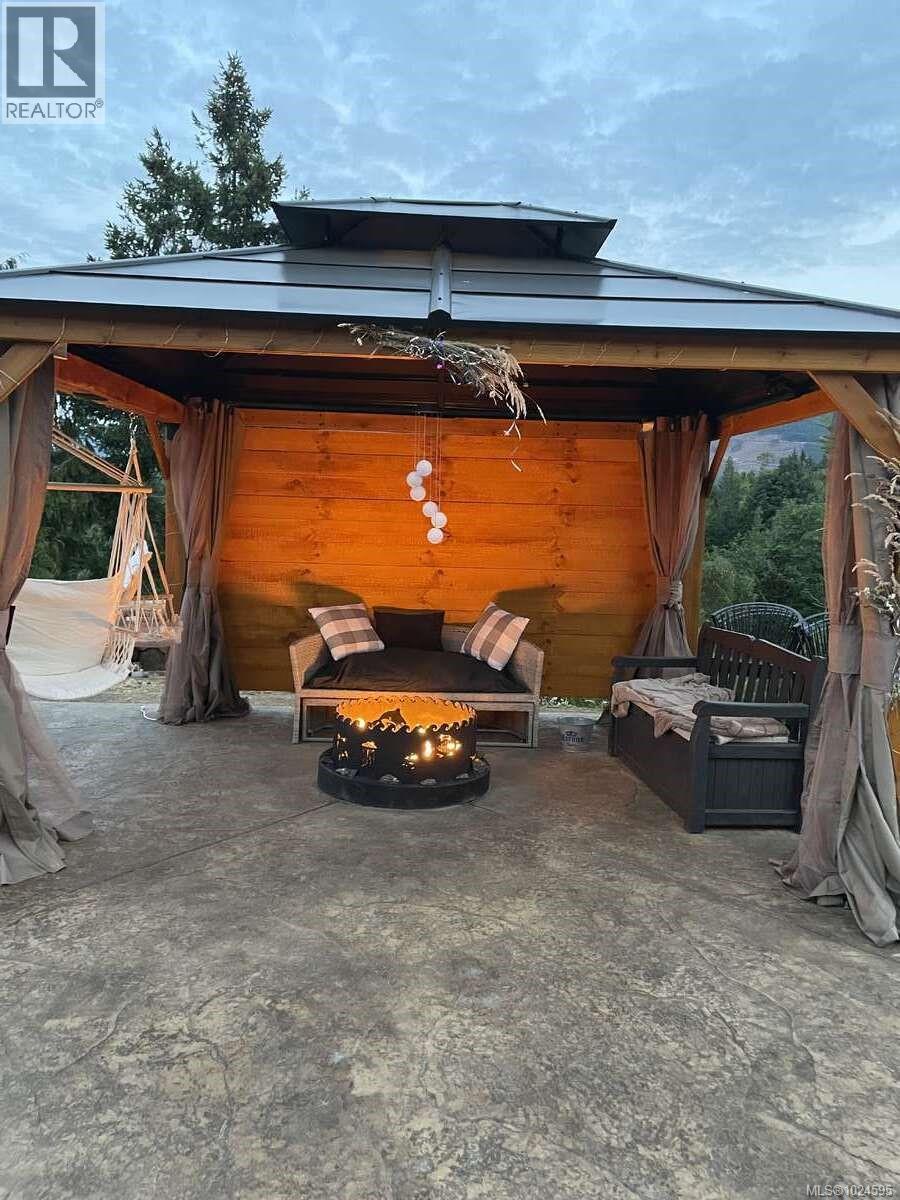 1680 Peligren Pl, Qualicum Beach, British Columbia  V9K 2S3 - Photo 6 - 1024595