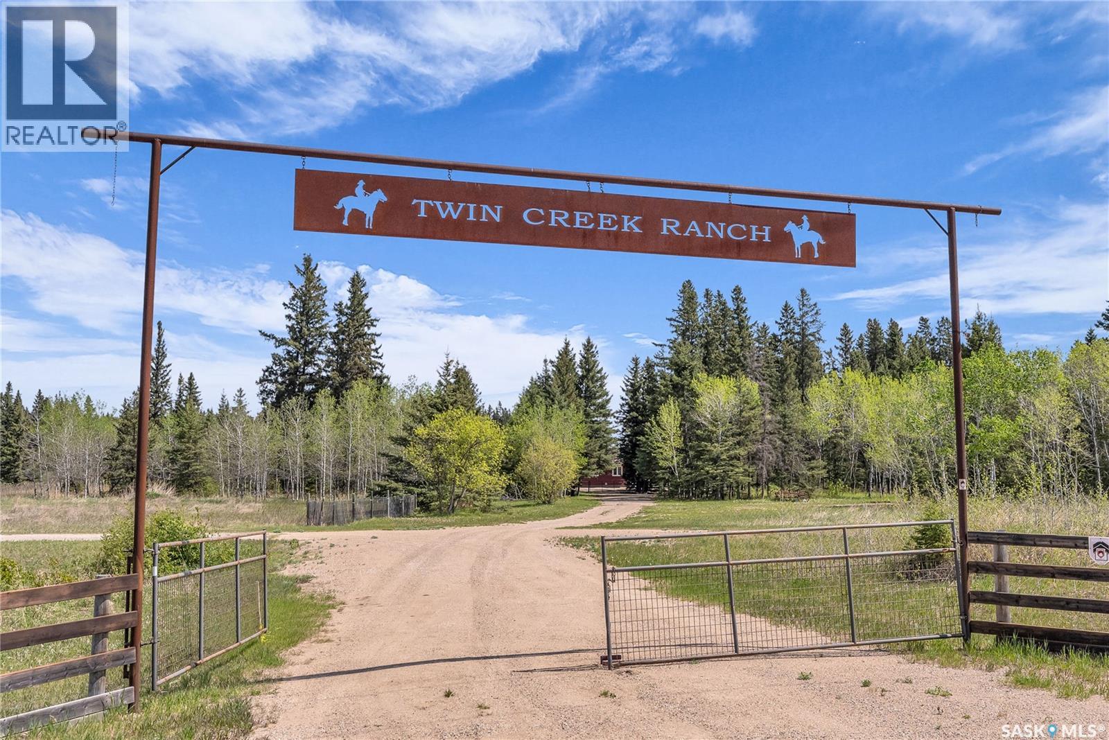Twin Creek Ranch, Canwood Rm No. 494, Saskatchewan  S0J 1X0 - Photo 2 - SK027547