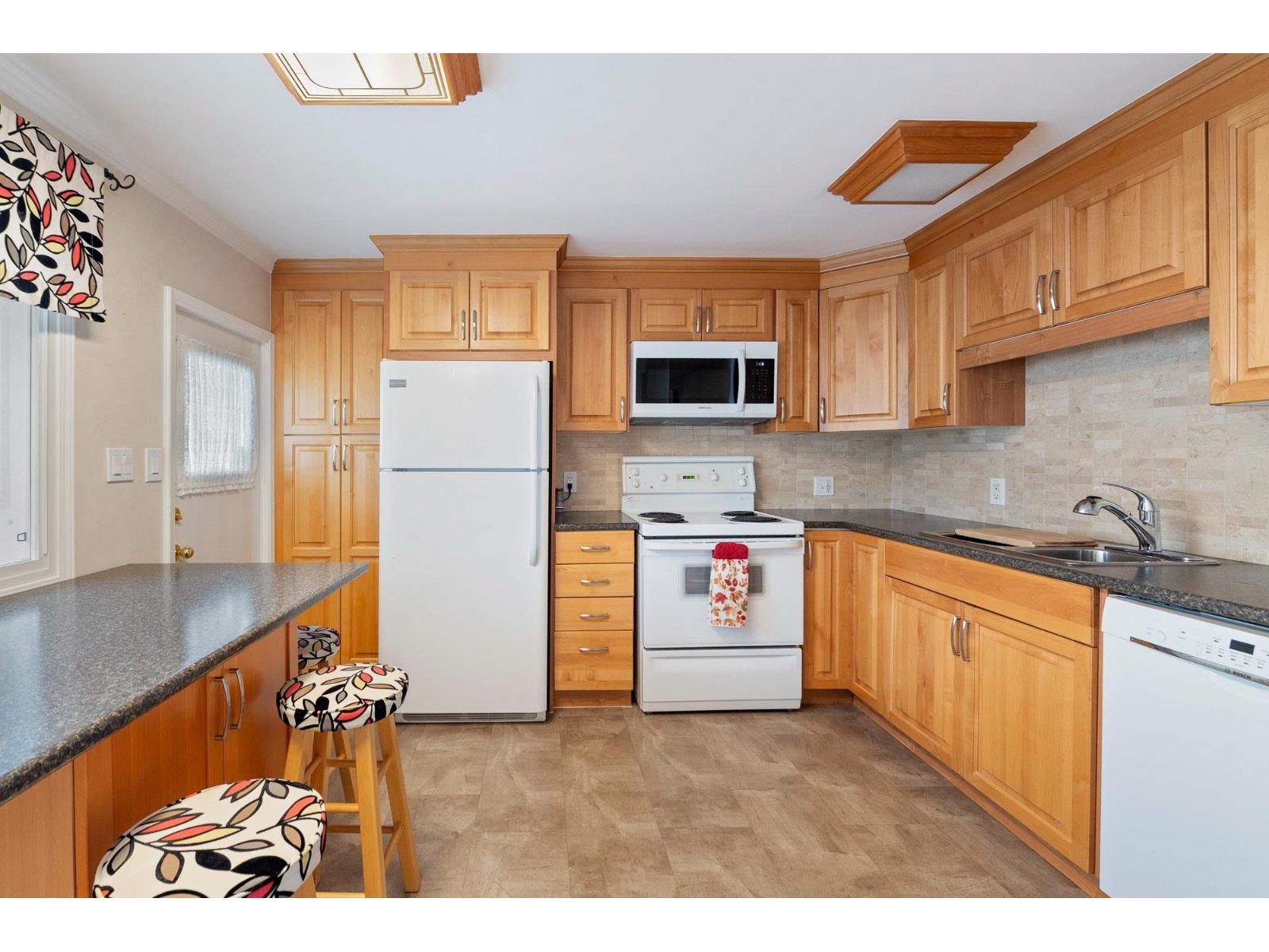 15810 Norfolk Road, Surrey, British Columbia  V4A 5K9 - Photo 11 - R3082848