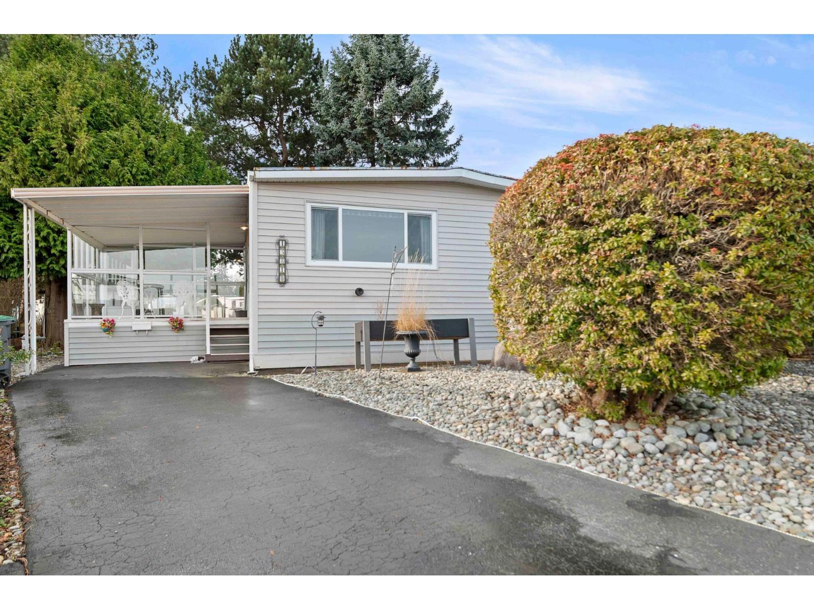 15810 Norfolk Road, Surrey, British Columbia  V4A 5K9 - Photo 3 - R3082848