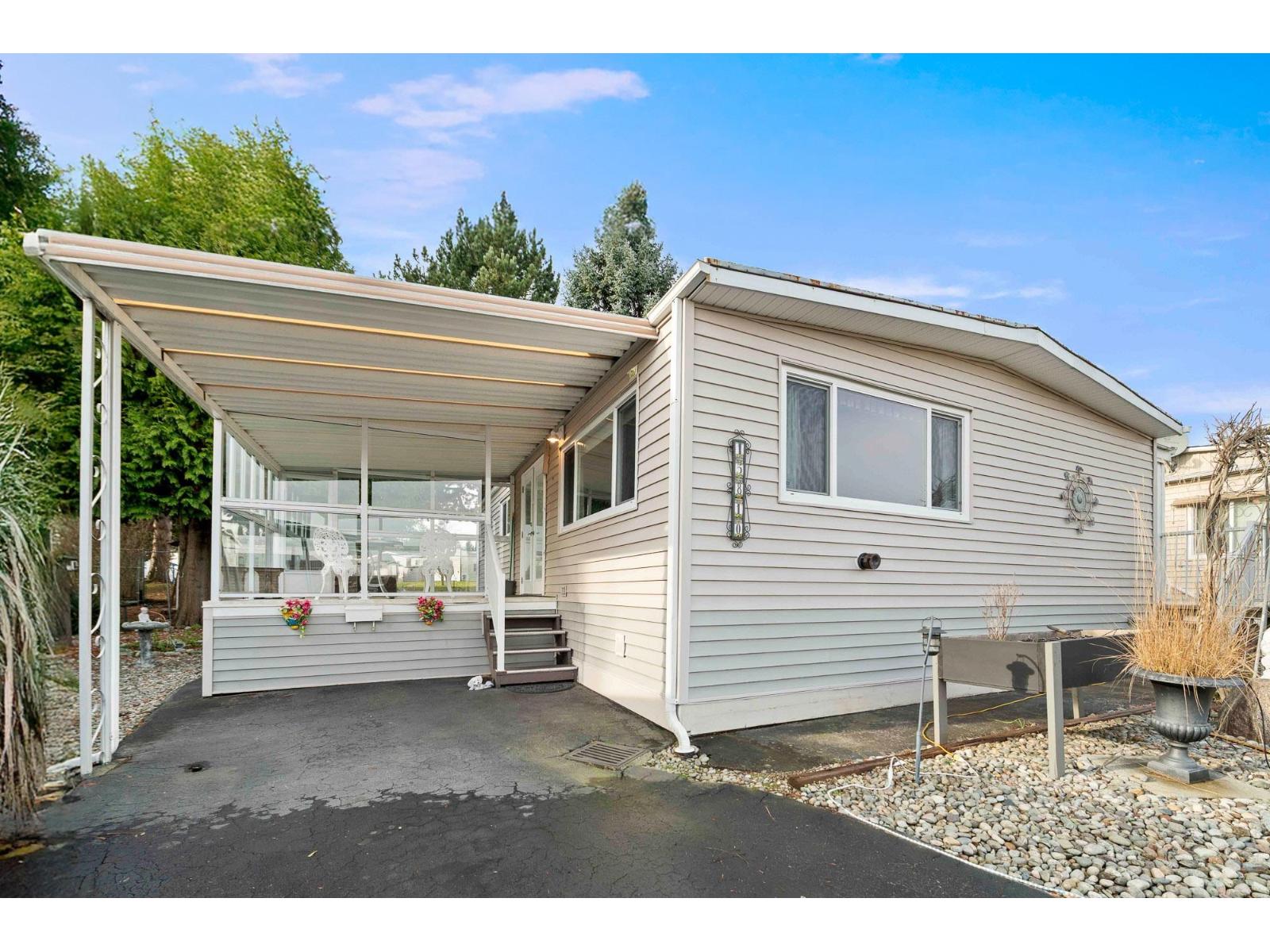 15810 Norfolk Road, Surrey, British Columbia  V4A 5K9 - Photo 1 - R3082848