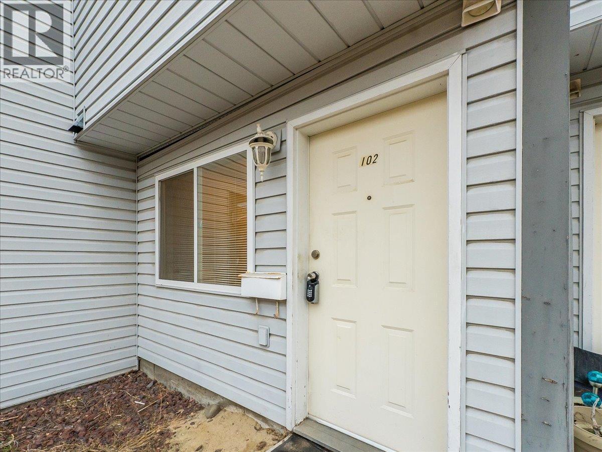 202 11th Avenue Unit# 102, Castlegar, British Columbia  V1N 1J2 - Photo 28 - 10374103