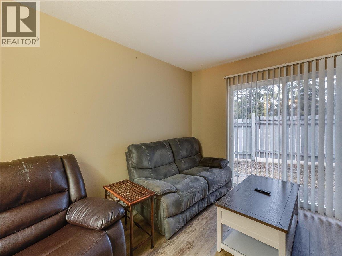 202 11th Avenue Unit# 102, Castlegar, British Columbia  V1N 1J2 - Photo 6 - 10374103