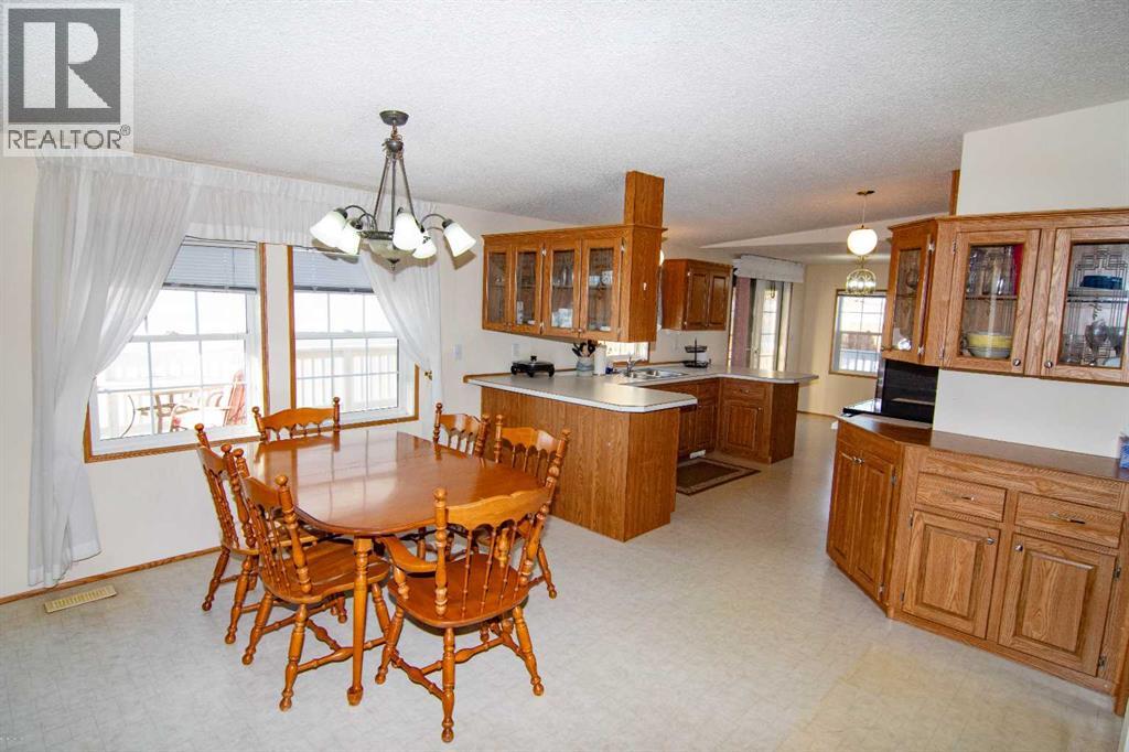 5 Doubletree Way, Strathmore, Alberta  T1P 1M8 - Photo 4 - A2281903