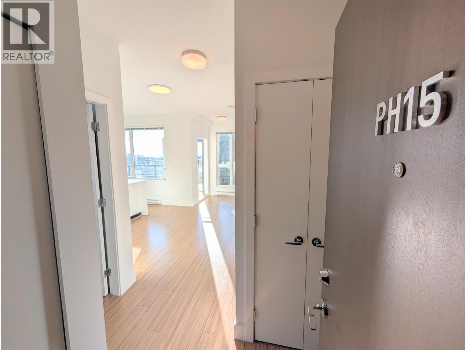 Ph15 5355 Lane Street, Burnaby, British Columbia  V5H 0H1 - Photo 5 - R3084257