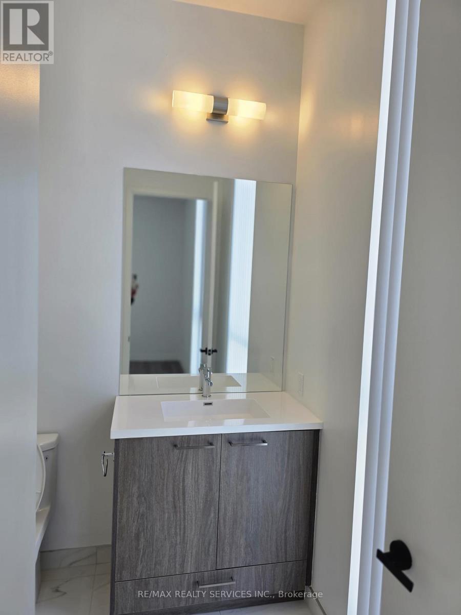 1912 - 28 Interchange Way, Vaughan, Ontario  L4K 0P8 - Photo 14 - N12737298