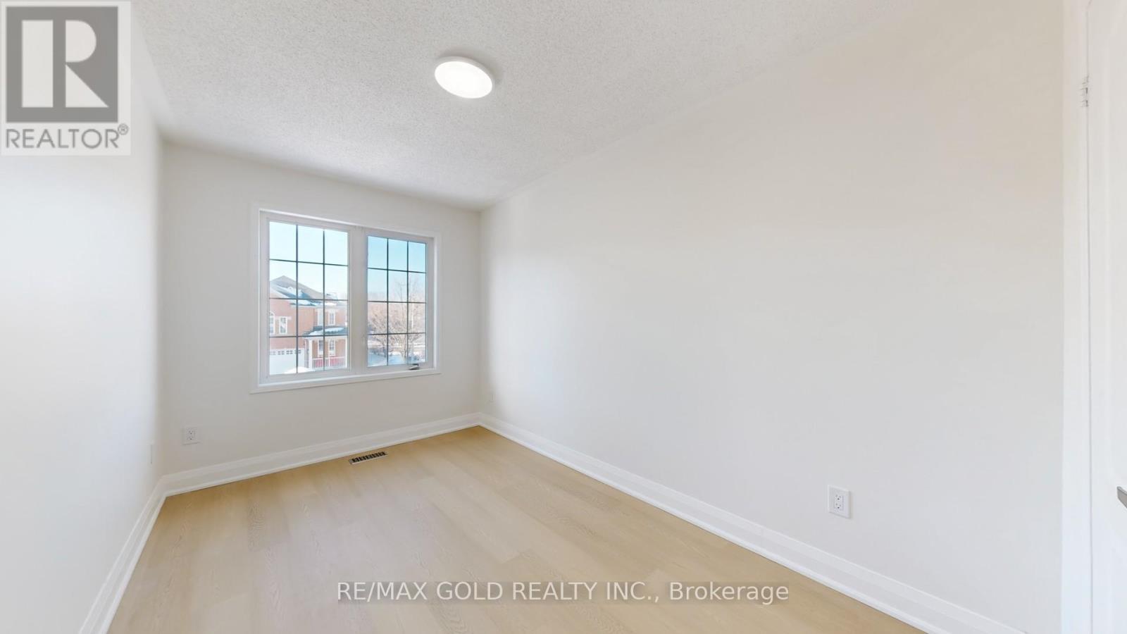 26 Applegrove Court, Brampton, Ontario  L6R 2Y8 - Photo 25 - W12714312