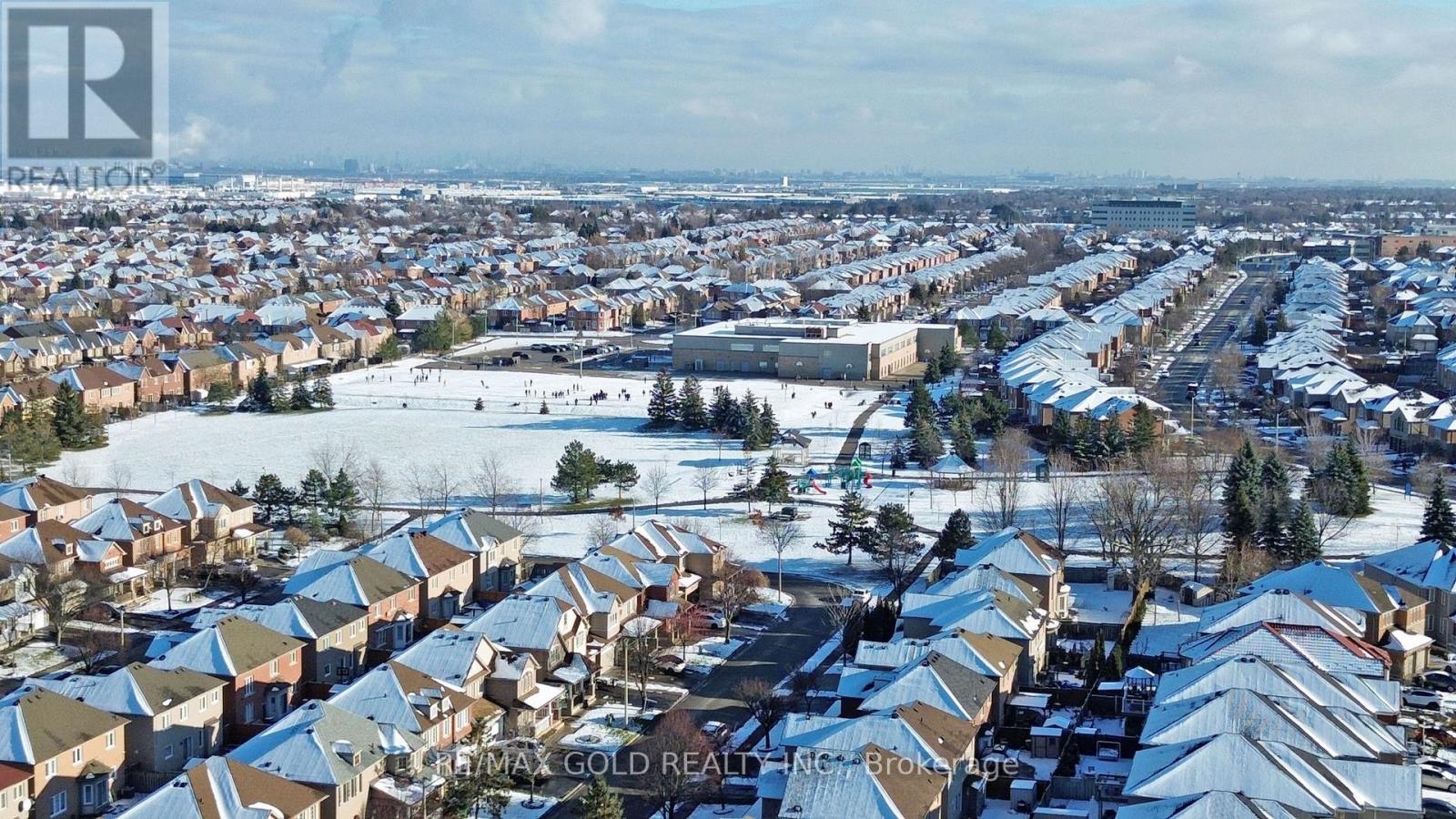 26 Applegrove Court, Brampton, Ontario  L6R 2Y8 - Photo 45 - W12714312