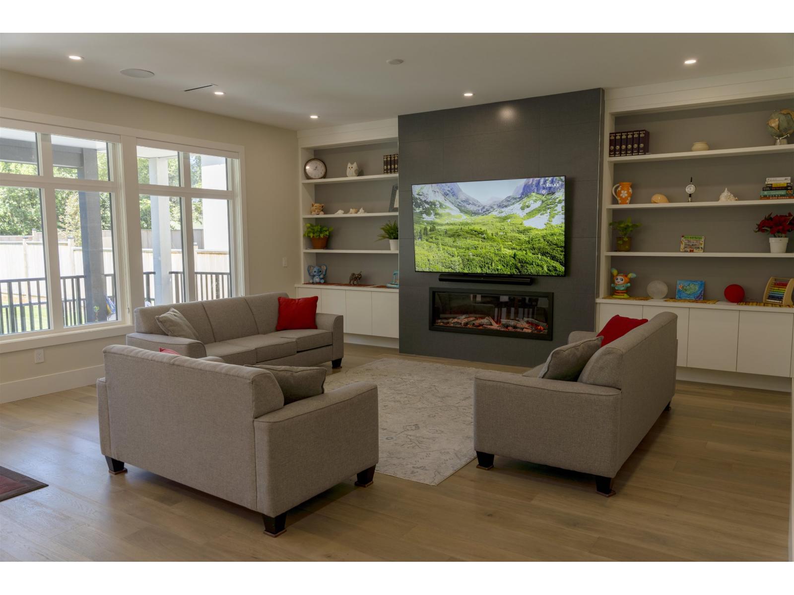 937 160b Street, Surrey, British Columbia  V4A 9A7 - Photo 12 - R3083961