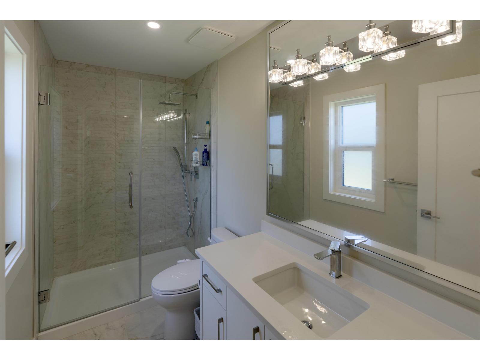 937 160b Street, Surrey, British Columbia  V4A 9A7 - Photo 16 - R3083961