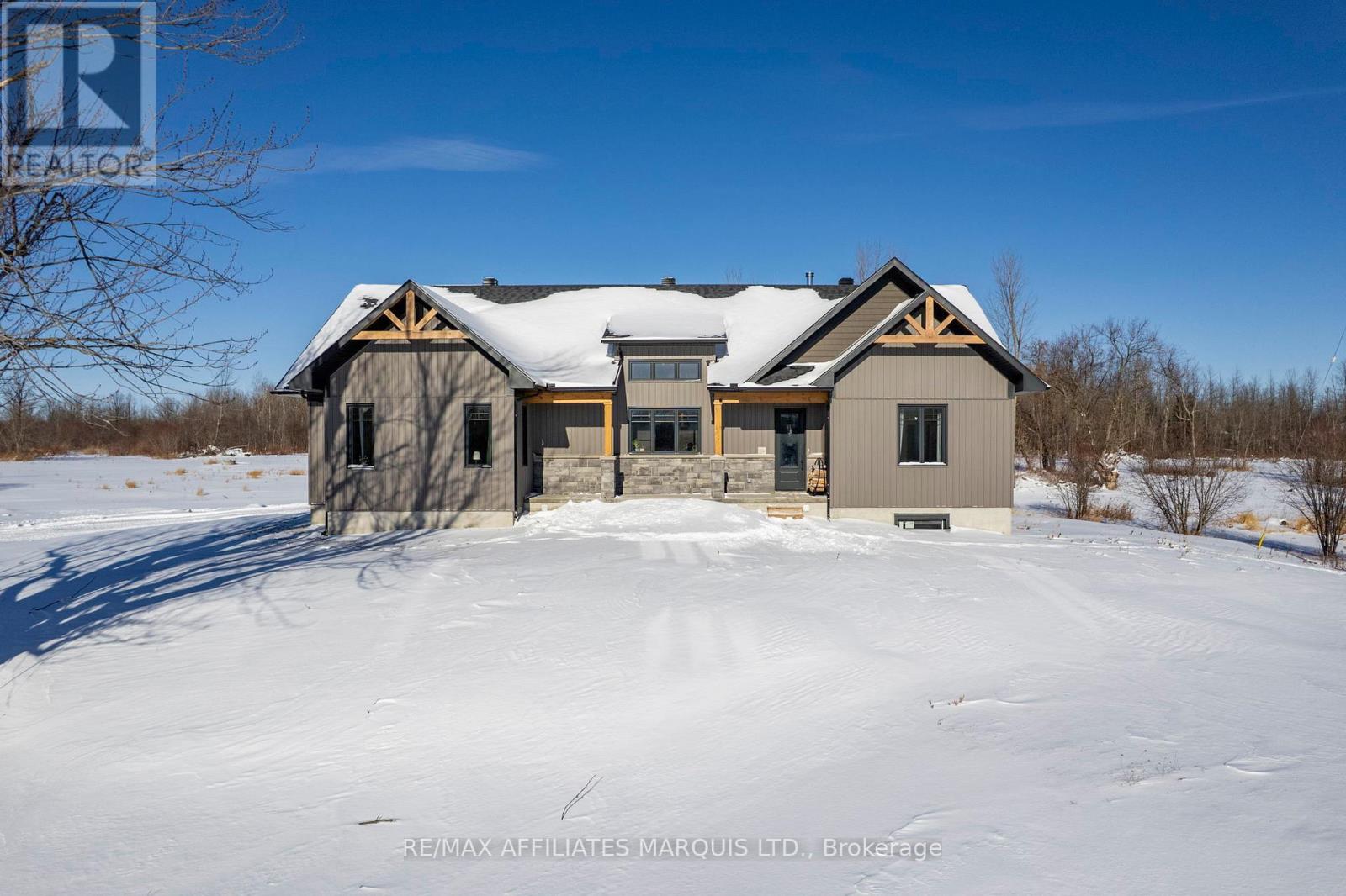 16119 EAMER ROAD, South Stormont, Ontario