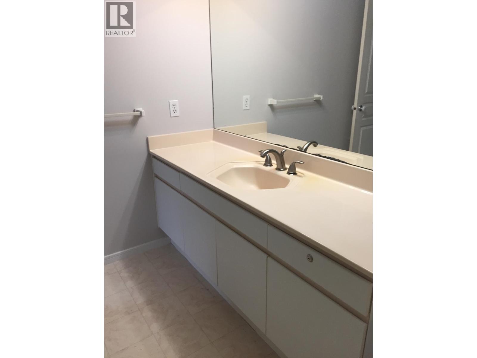 202 8200 Jones Road, Richmond, British Columbia  V6Y 3Z2 - Photo 15 - R3083385