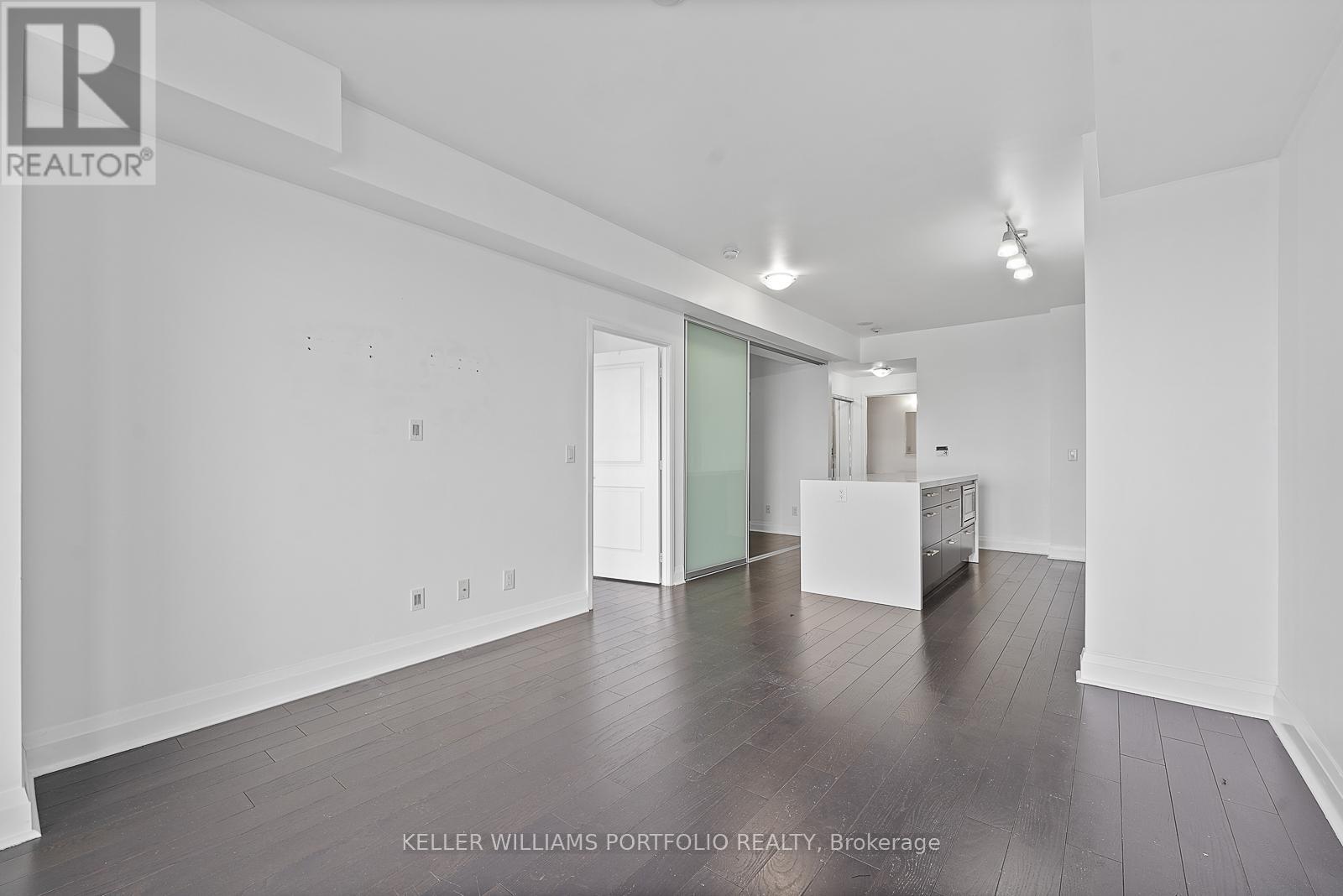 2205 - 65 St Mary Street, Toronto, Ontario  M5S 0A6 - Photo 11 - C12737416