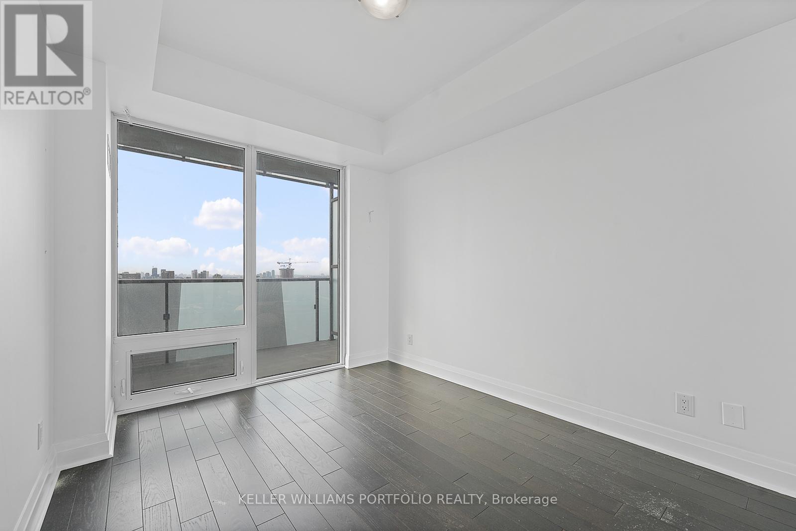 2205 - 65 St Mary Street, Toronto, Ontario  M5S 0A6 - Photo 14 - C12737416