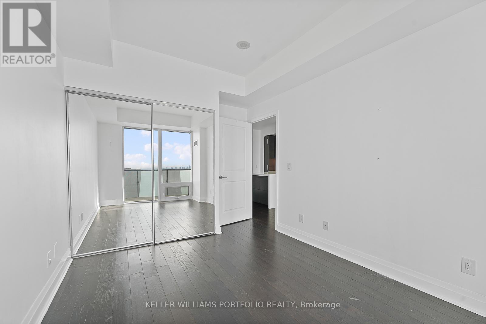 2205 - 65 St Mary Street, Toronto, Ontario  M5S 0A6 - Photo 16 - C12737416