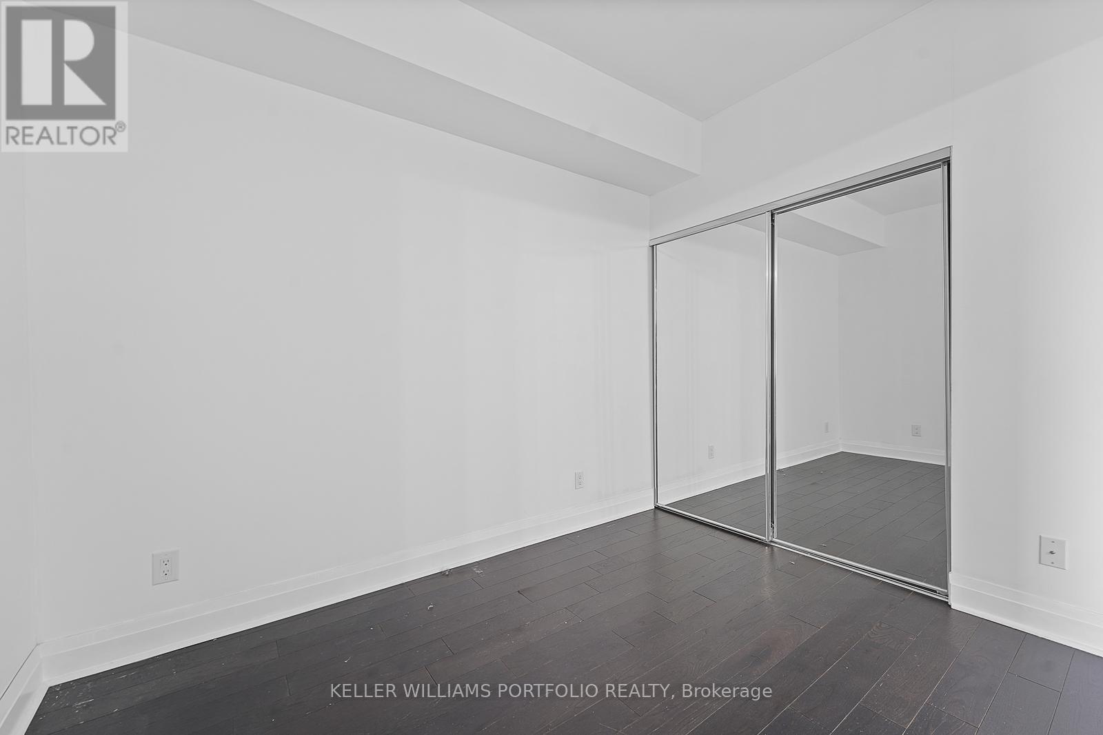 2205 - 65 St Mary Street, Toronto, Ontario  M5S 0A6 - Photo 22 - C12737416