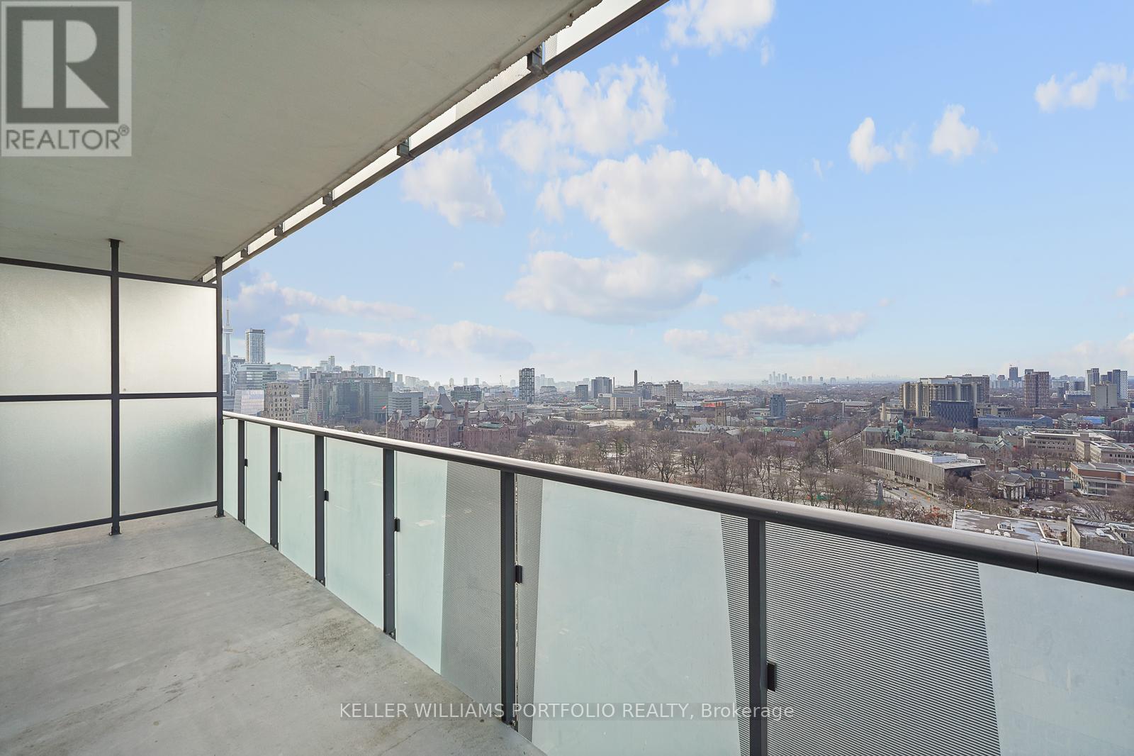 2205 - 65 St Mary Street, Toronto, Ontario  M5S 0A6 - Photo 26 - C12737416