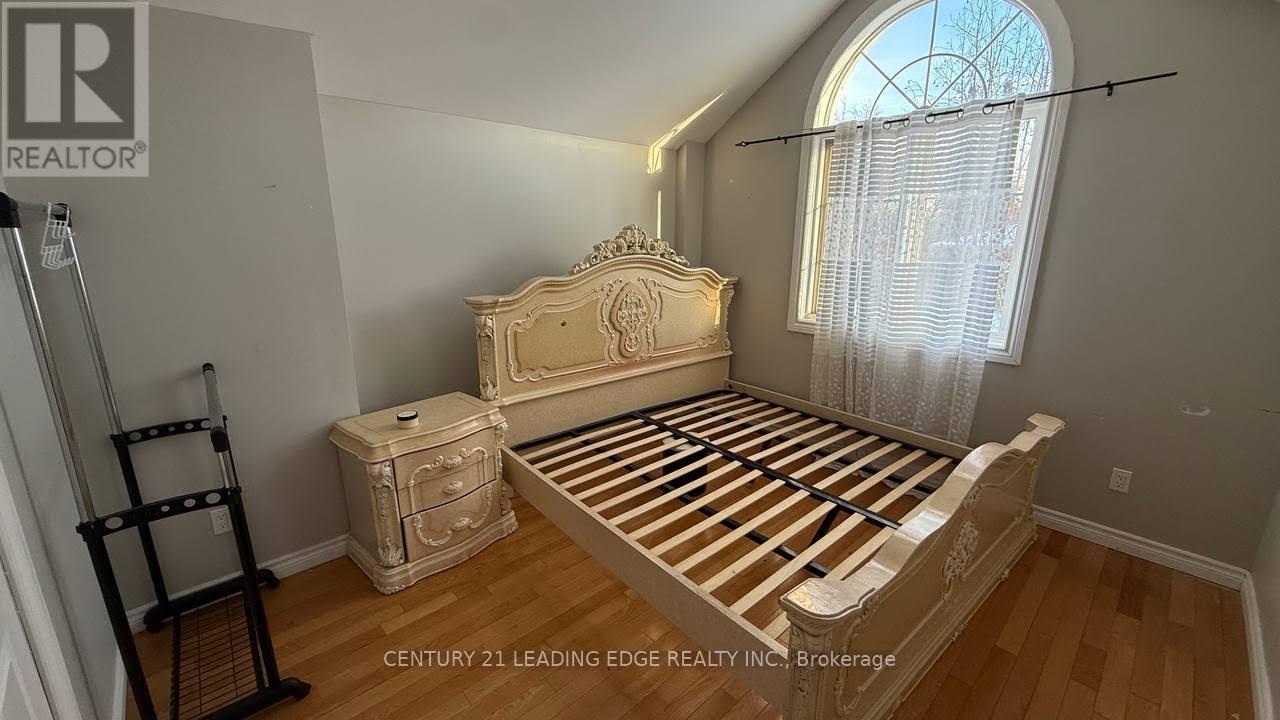 120 Hunter Street, Whitby, Ontario  L1N 2H1 - Photo 16 - E12737430