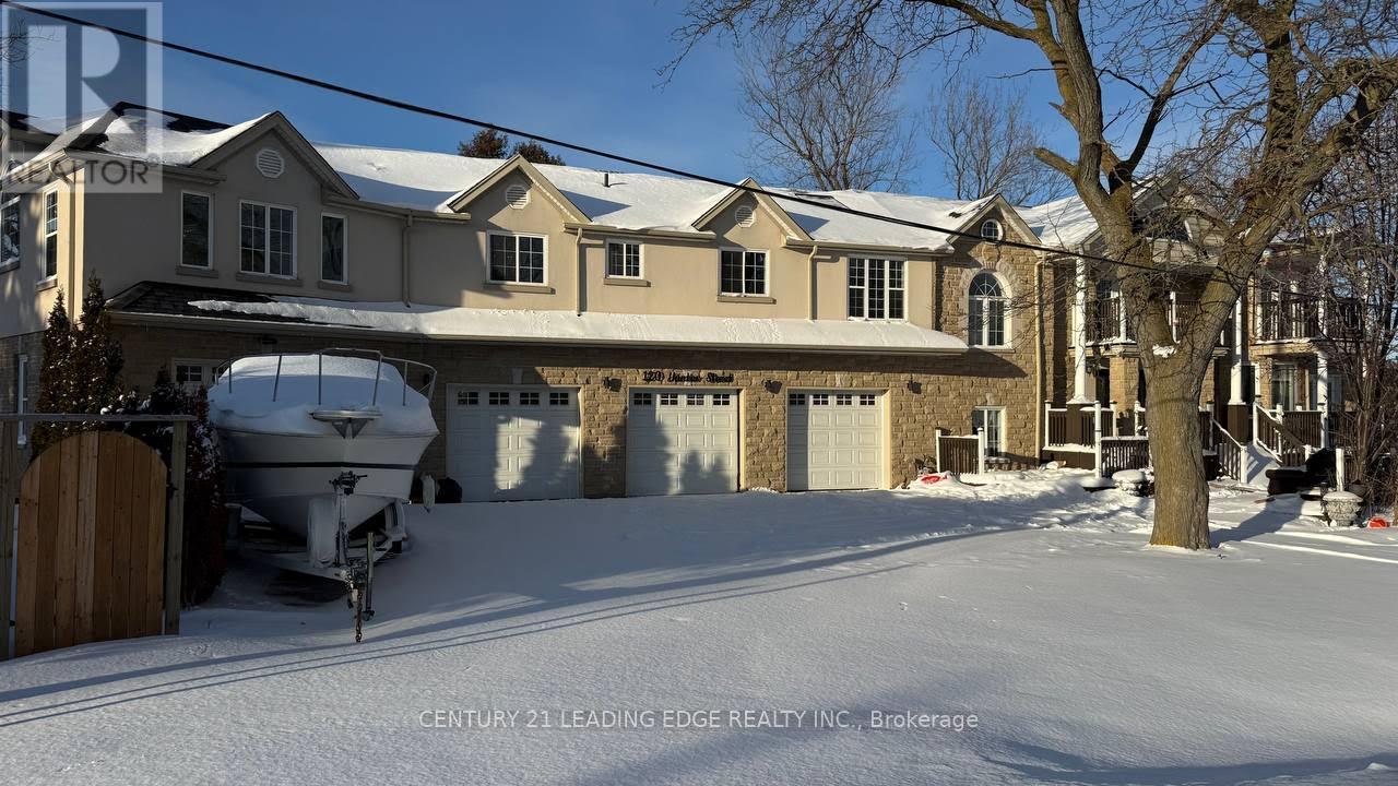 120 Hunter Street, Whitby, Ontario  L1N 2H1 - Photo 2 - E12737430