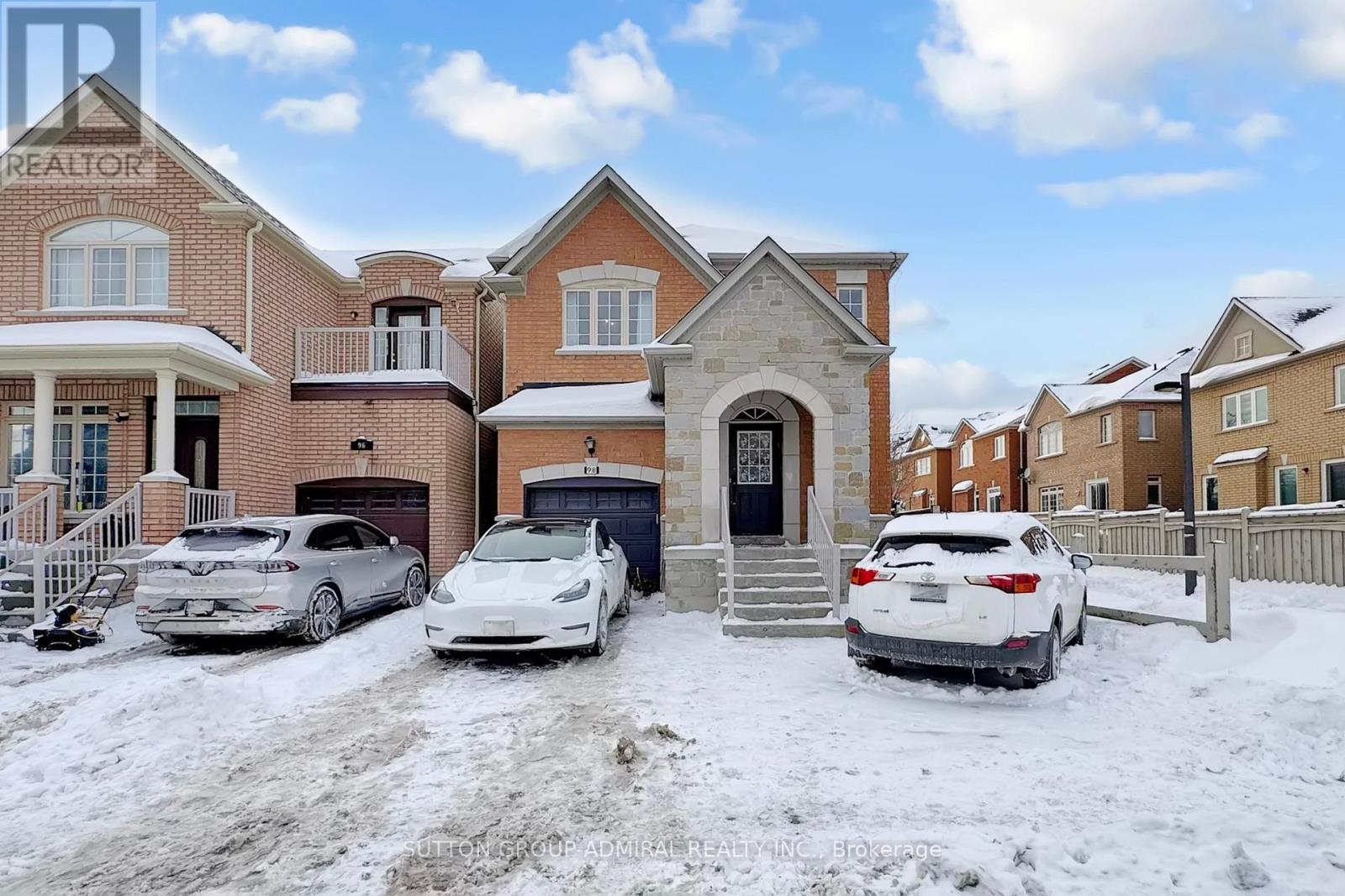 98 DEWPOINT ROAD, Vaughan, Ontario