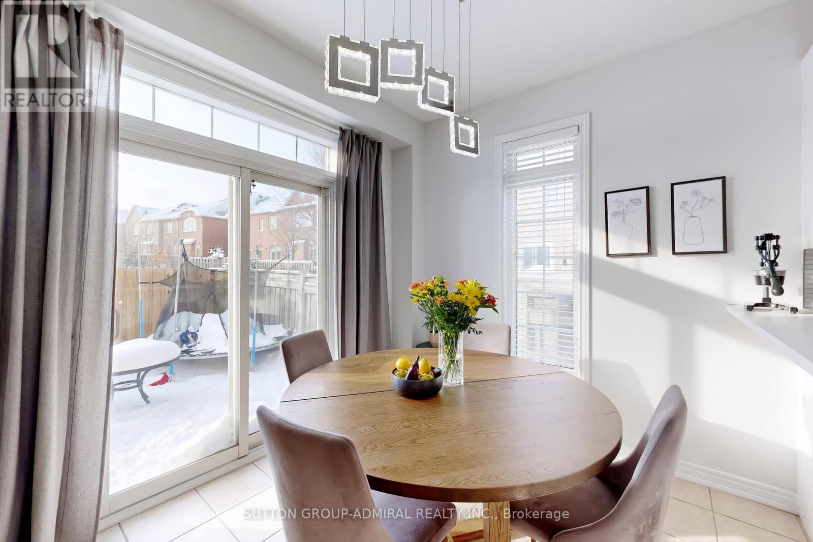 98 Dewpoint Road, Vaughan, Ontario  L4J 9E1 - Photo 26 - N12737404