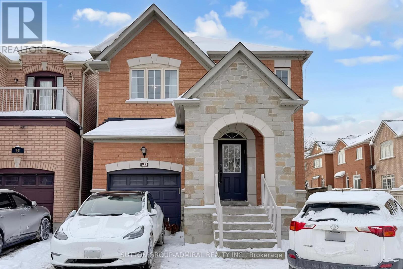 98 Dewpoint Road, Vaughan, Ontario  L4J 9E1 - Photo 3 - N12737404