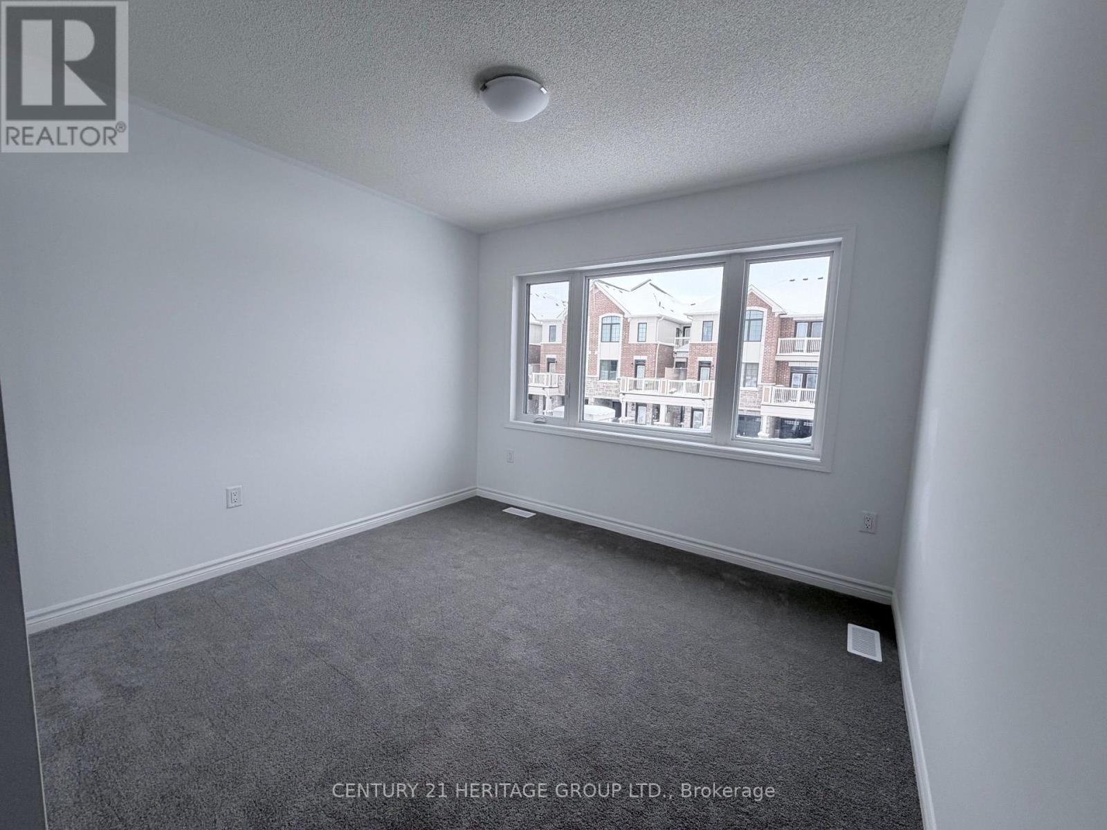 92 Vinewood Crescent, Barrie, Ontario  L9J 0B7 - Photo 11 - S12737390