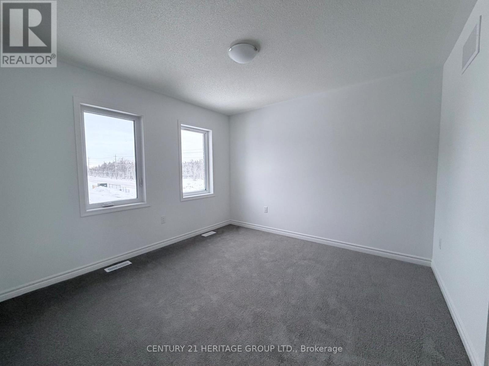 92 Vinewood Crescent, Barrie, Ontario  L9J 0B7 - Photo 14 - S12737390