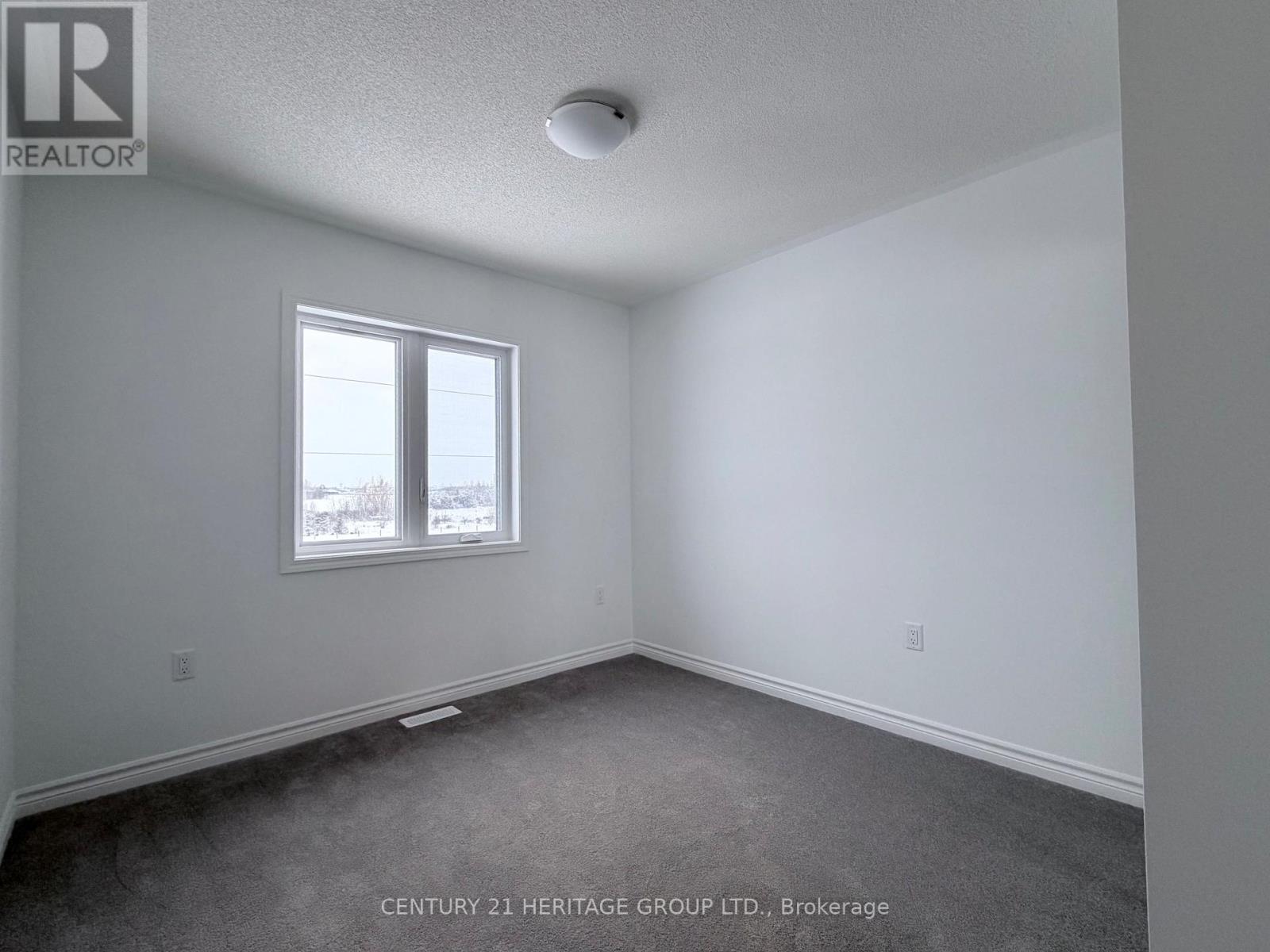 92 Vinewood Crescent, Barrie, Ontario  L9J 0B7 - Photo 15 - S12737390