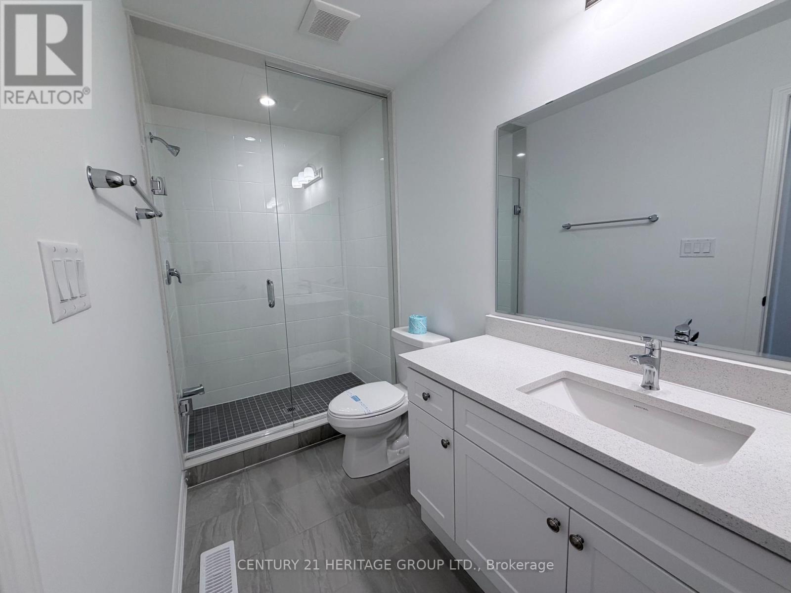 92 Vinewood Crescent, Barrie, Ontario  L9J 0B7 - Photo 9 - S12737390