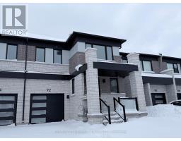 92 VINEWOOD CRESCENT, Barrie, Ontario