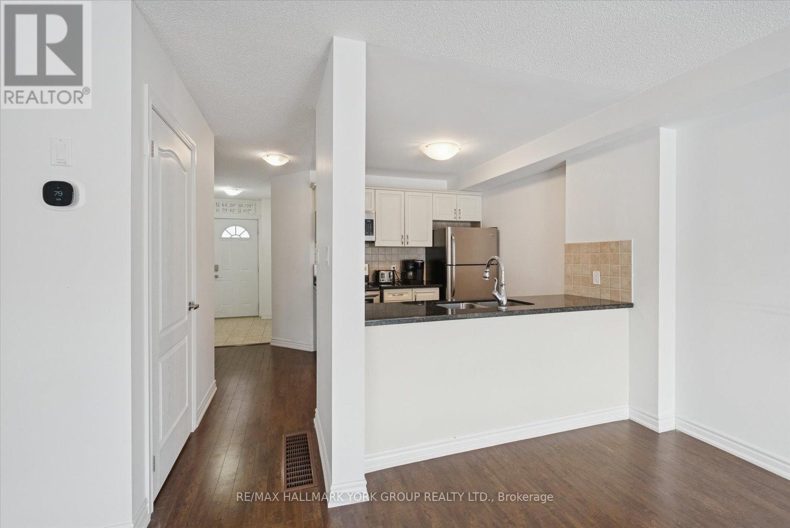 70 - 50 Southwoods Crescent, Barrie, Ontario  L4N 9P8 - Photo 6 - S12737428