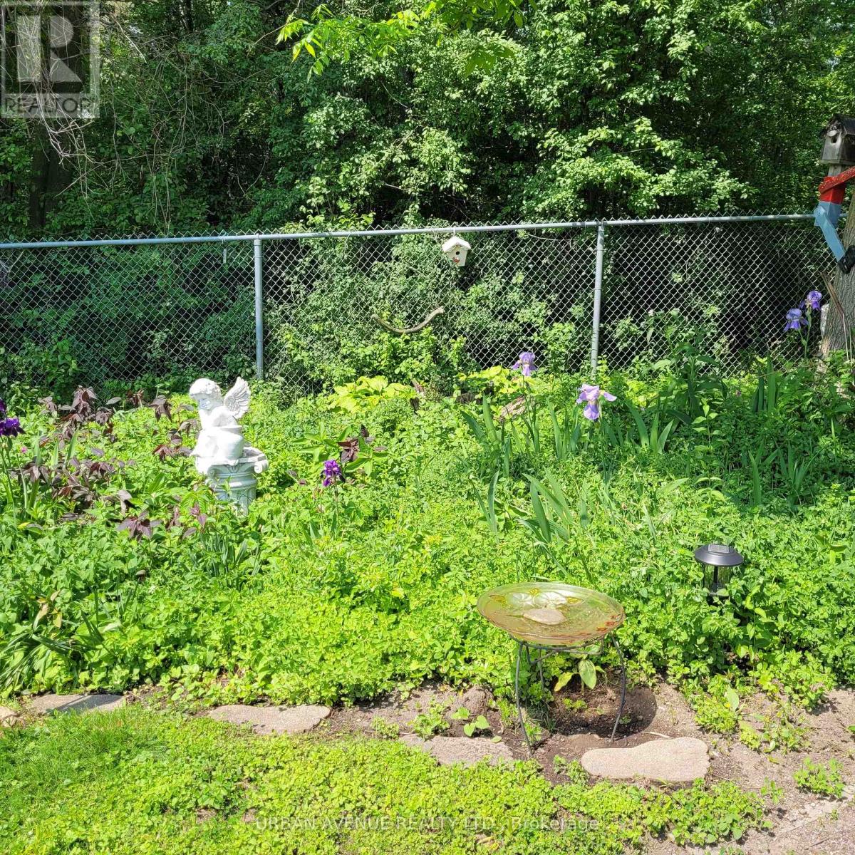 2125 Lynn Heights Drive, Pickering, Ontario  L1X 2S1 - Photo 10 - E12736848