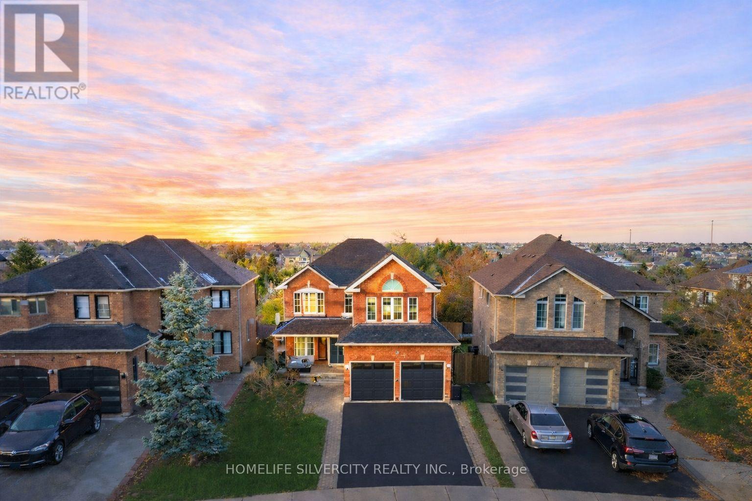 16 CORALREEF CRESCENT, Brampton, Ontario