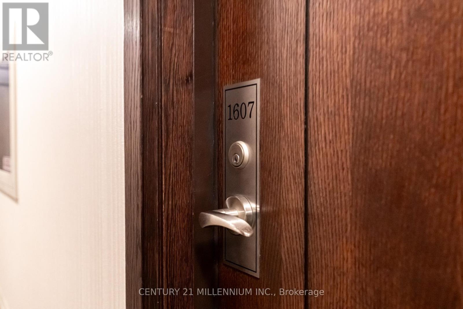 1607 - 339 Rathburn Road W, Mississauga, Ontario  L5B 0K6 - Photo 12 - W12737386