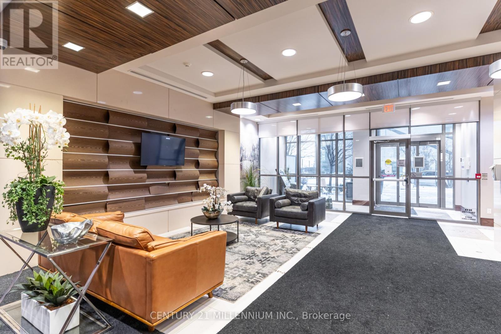 1607 - 339 Rathburn Road W, Mississauga, Ontario  L5B 0K6 - Photo 7 - W12737386