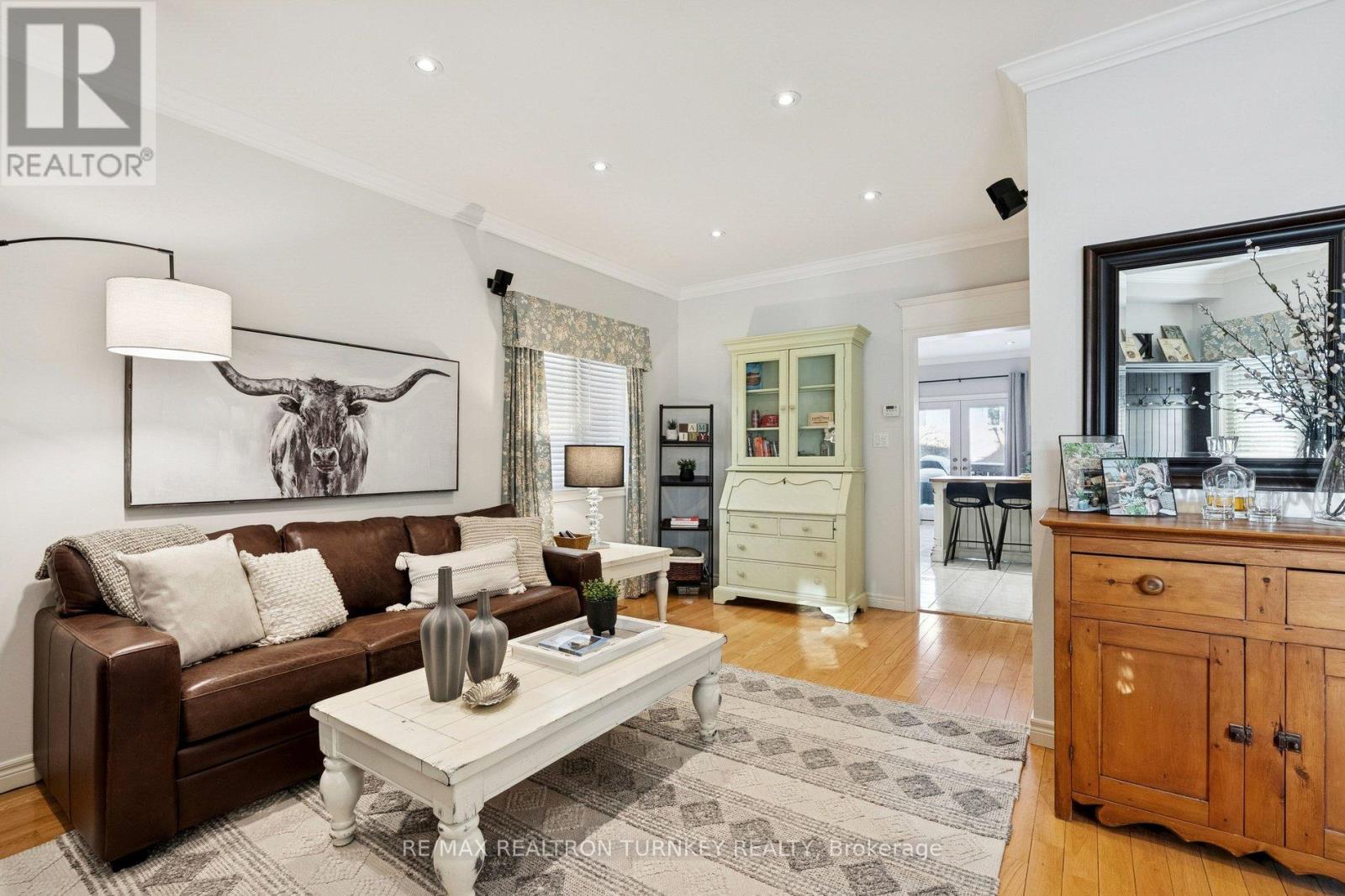 407 Seneca Court, Newmarket, Ontario  L3X 2C8 - Photo 11 - N12735918