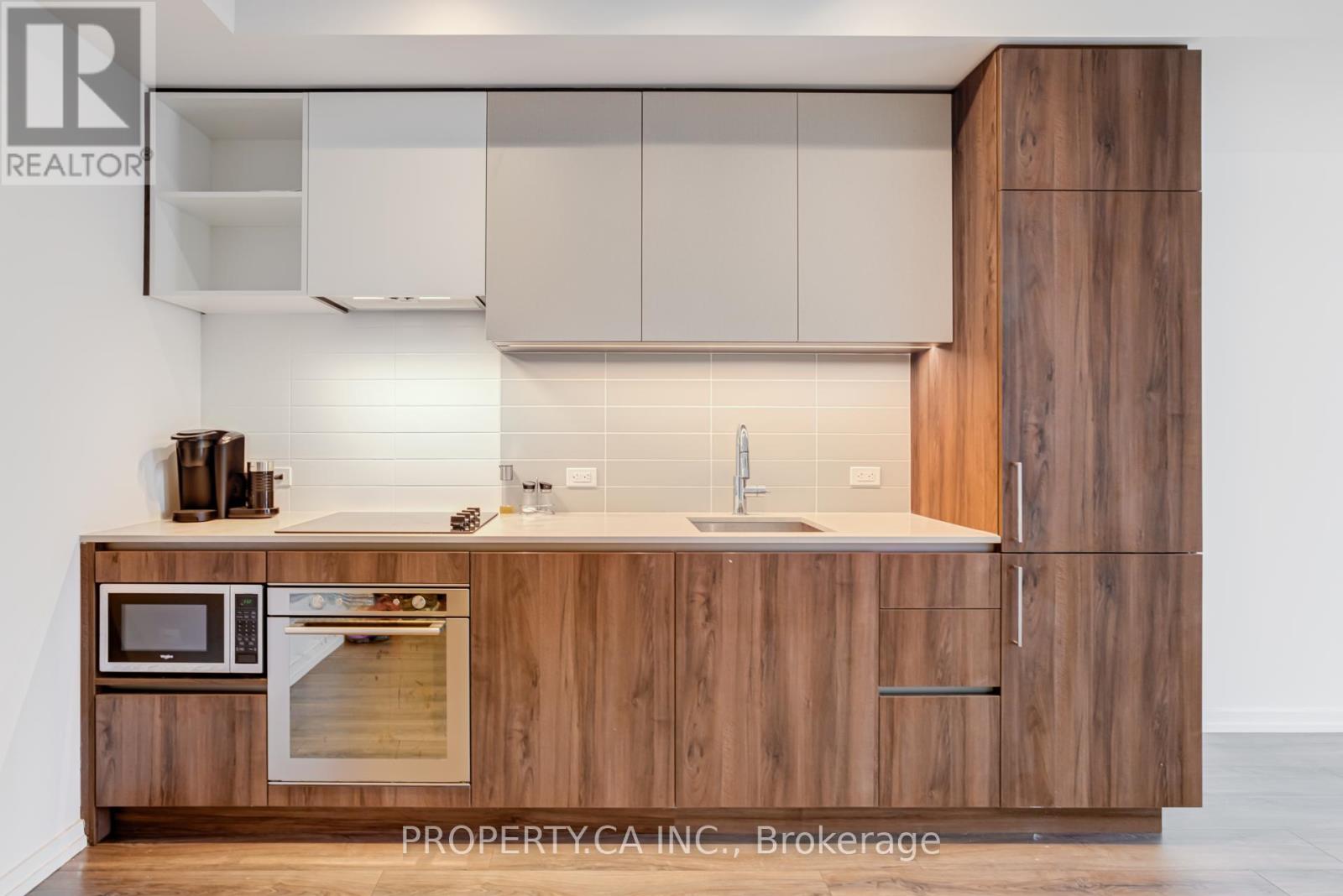 1201 - 7890 Jane Street, Vaughan, Ontario  L4K 0K9 - Photo 6 - N12713086