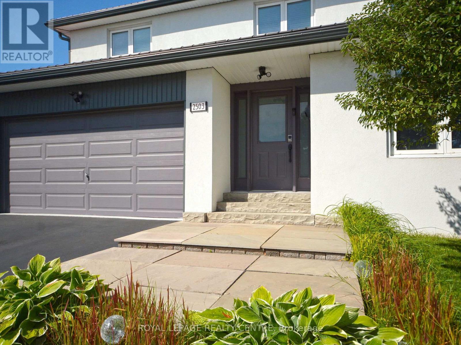 2503 Palisander Avenue, Mississauga, Ontario  L5B 2N4 - Photo 3 - W12733462