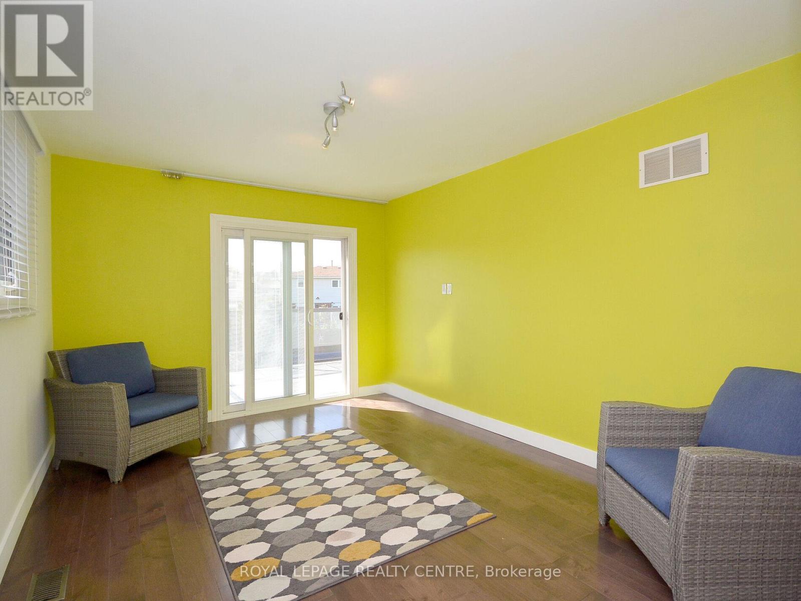 2503 Palisander Avenue, Mississauga, Ontario  L5B 2N4 - Photo 17 - W12733462