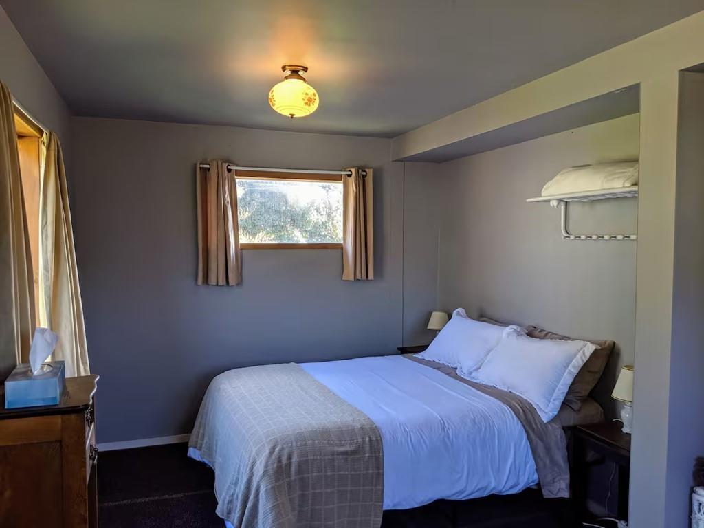 14737 Gordon Avenue, White Rock, British Columbia  V4B 2A6 - Photo 10 - R3083842