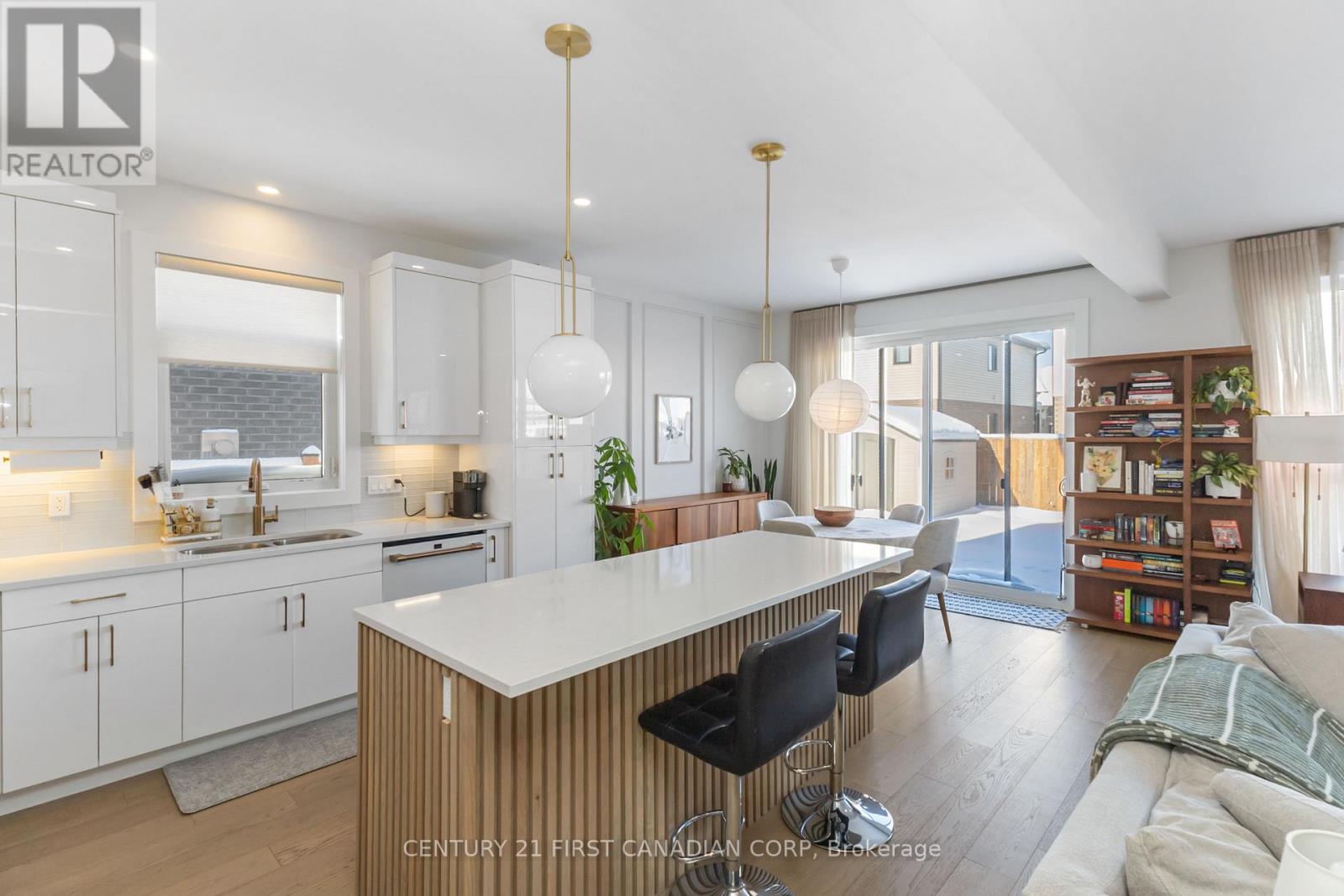 184 Crestview Drive, Middlesex Centre, Ontario  N0L 1R0 - Photo 10 - X12737500