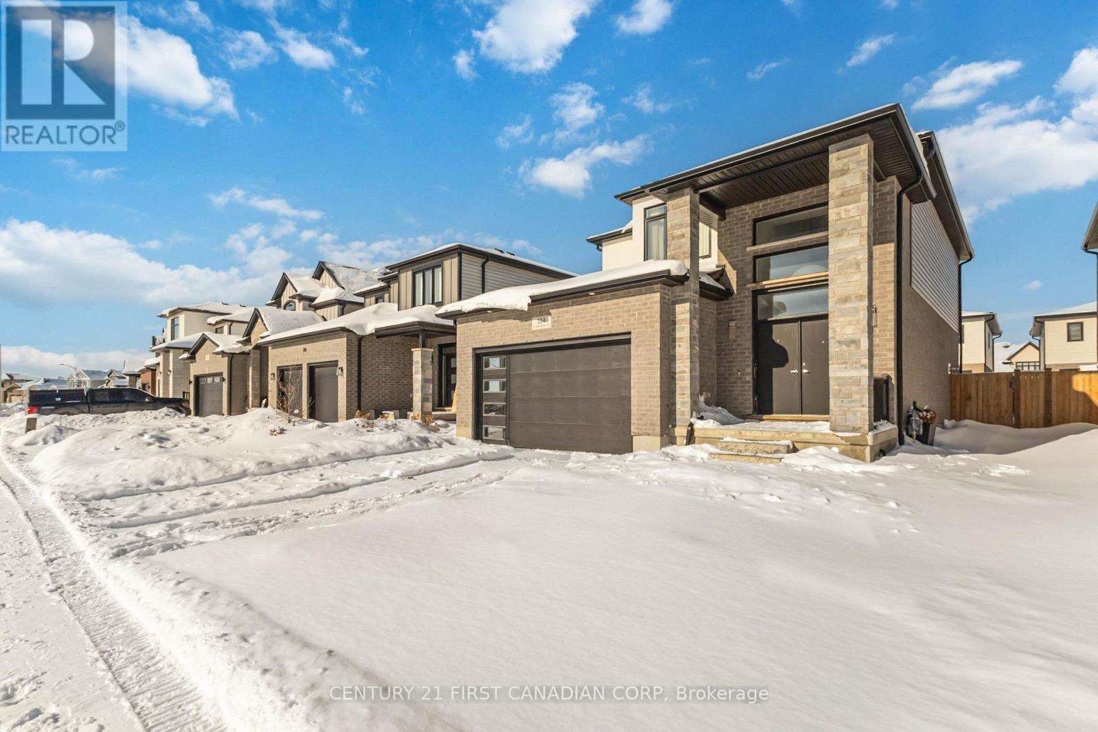 184 Crestview Drive, Middlesex Centre, Ontario  N0L 1R0 - Photo 2 - X12737500