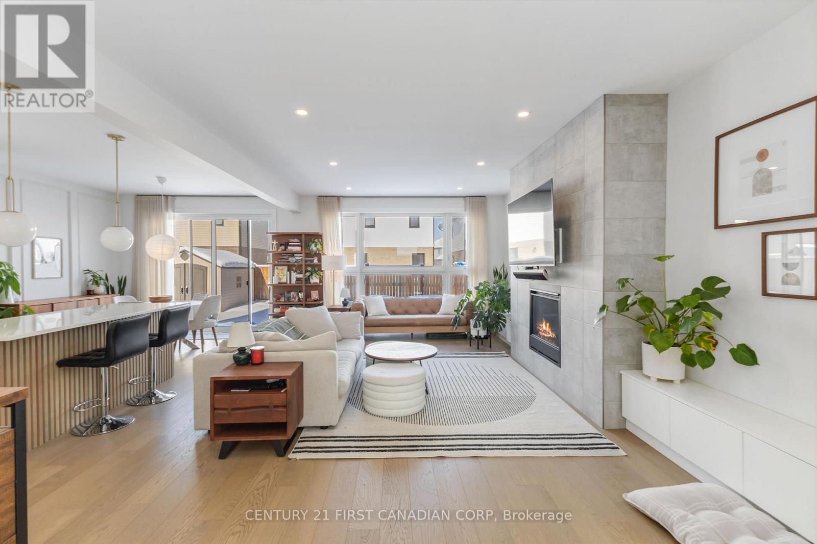 184 Crestview Drive, Middlesex Centre, Ontario  N0L 1R0 - Photo 5 - X12737500