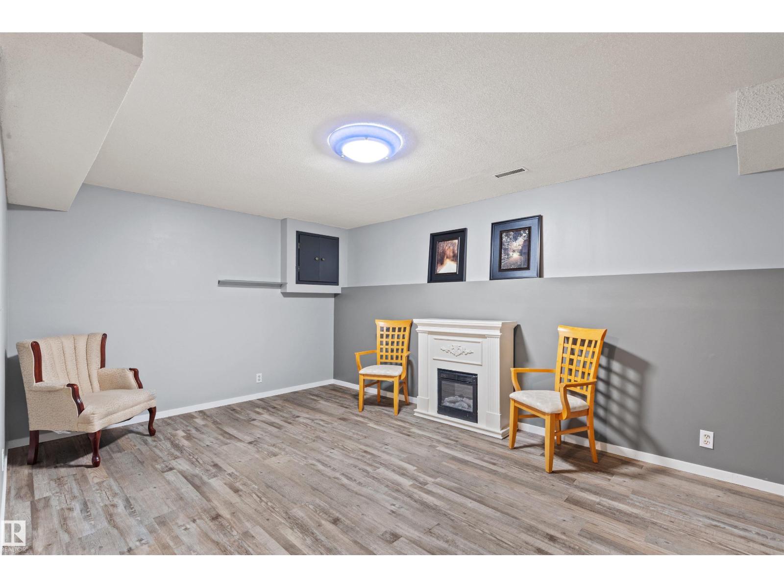 4769 35 Av Nw, Edmonton, Alberta  T6L 3P8 - Photo 16 - E4470767