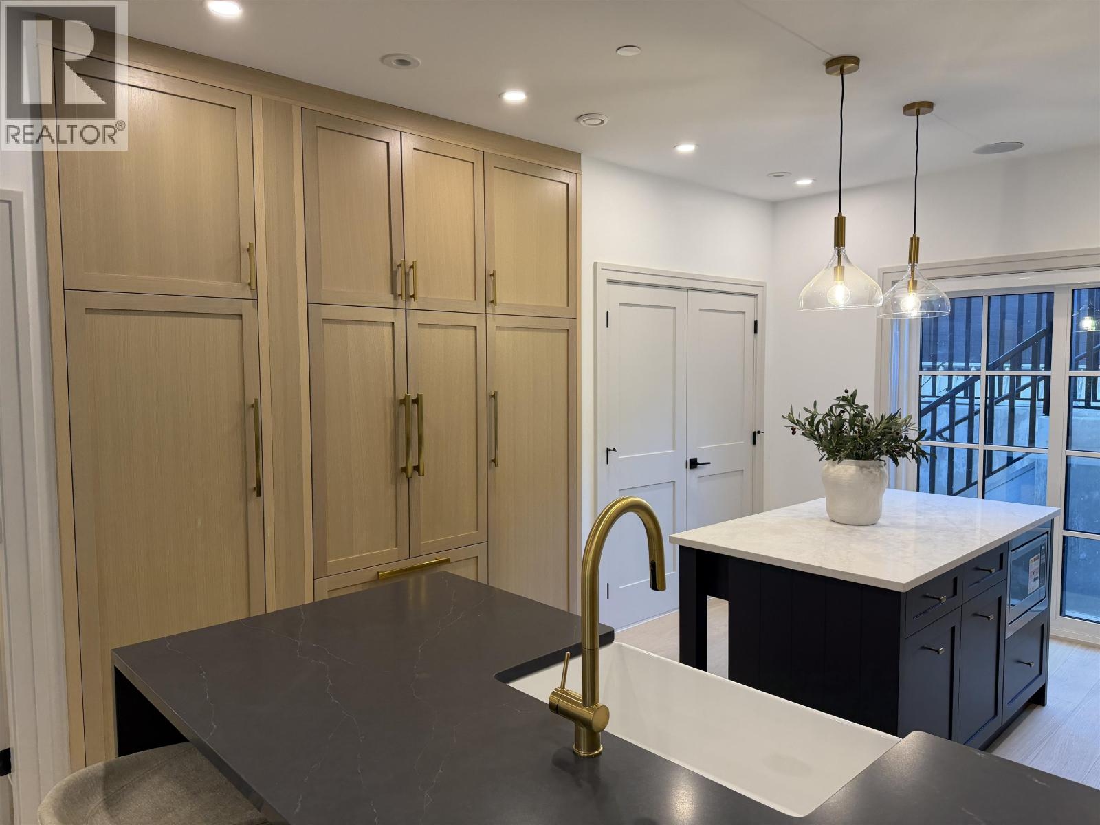 2540 Grant Street, Vancouver, British Columbia  V5K 3G7 - Photo 14 - R3084295