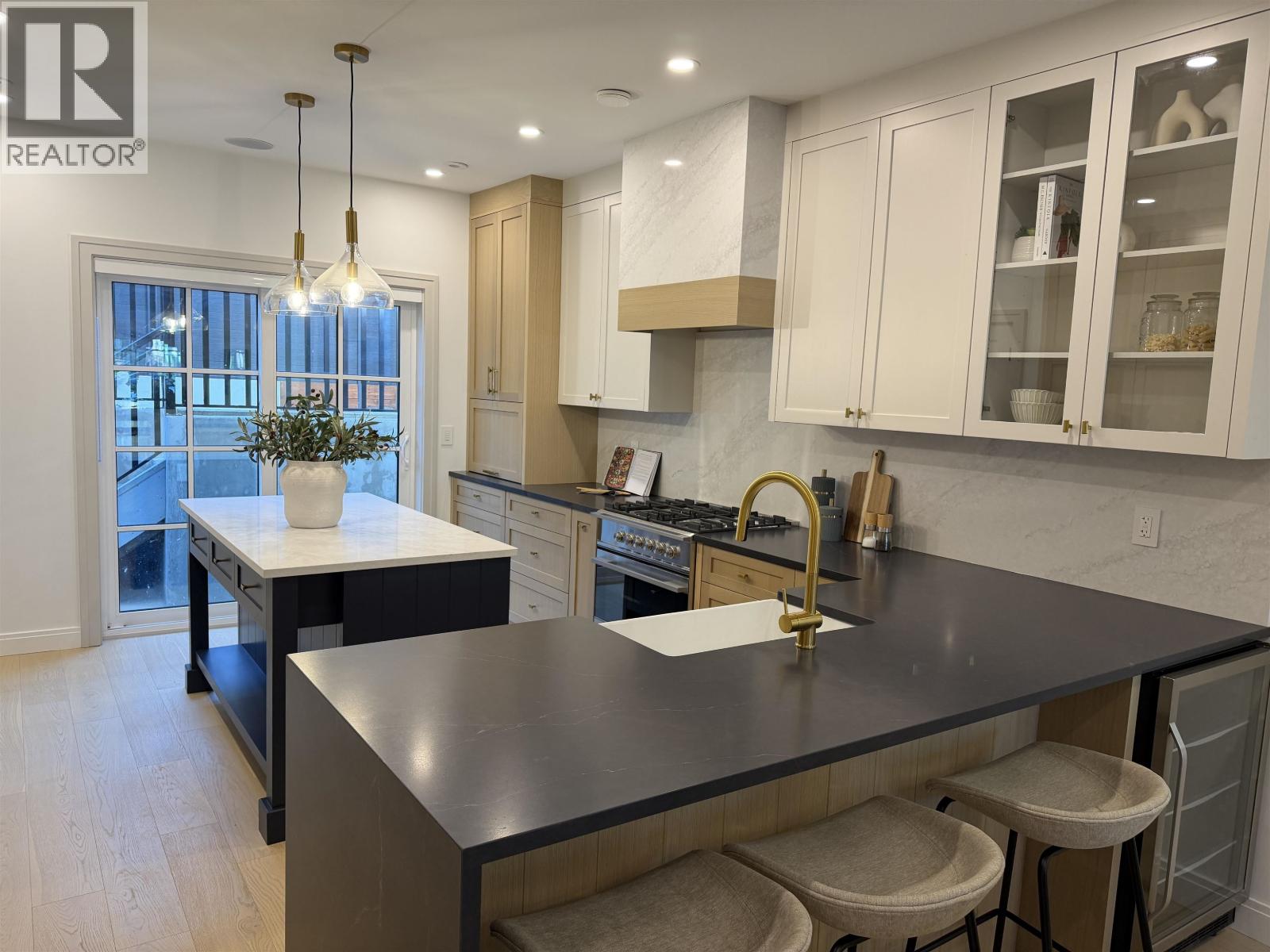 2540 Grant Street, Vancouver, British Columbia  V5K 3G7 - Photo 7 - R3084295